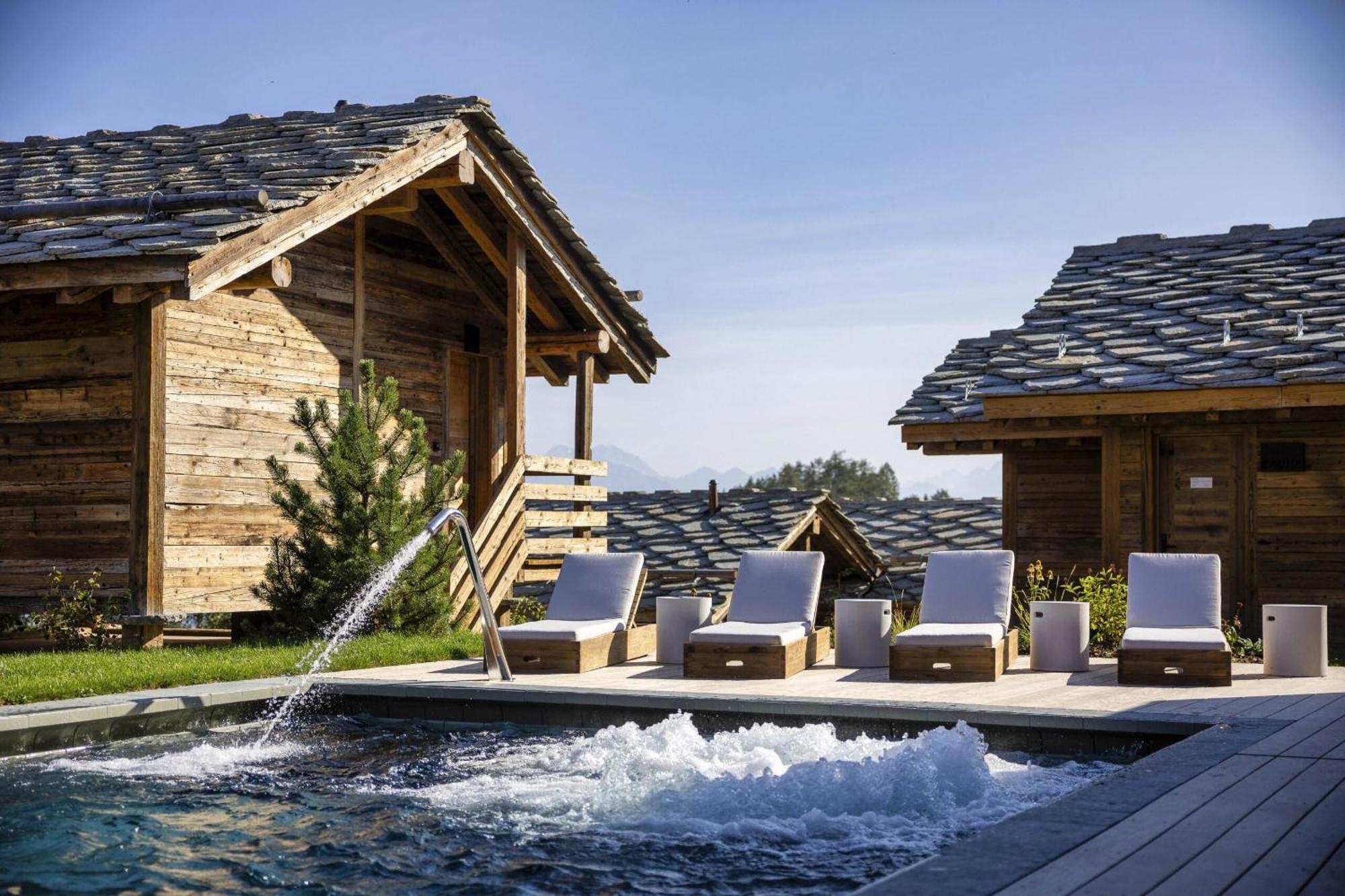 Mad Retreat Hotel Nendaz Exterior photo